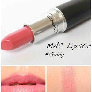 MAC Cosmetics Lustre Lipstick in GIDDY Medium Pink with Pearl Finish Full Size